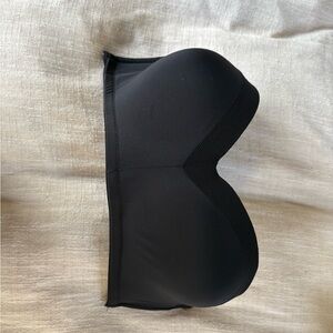 Lively Black Strapless Bra